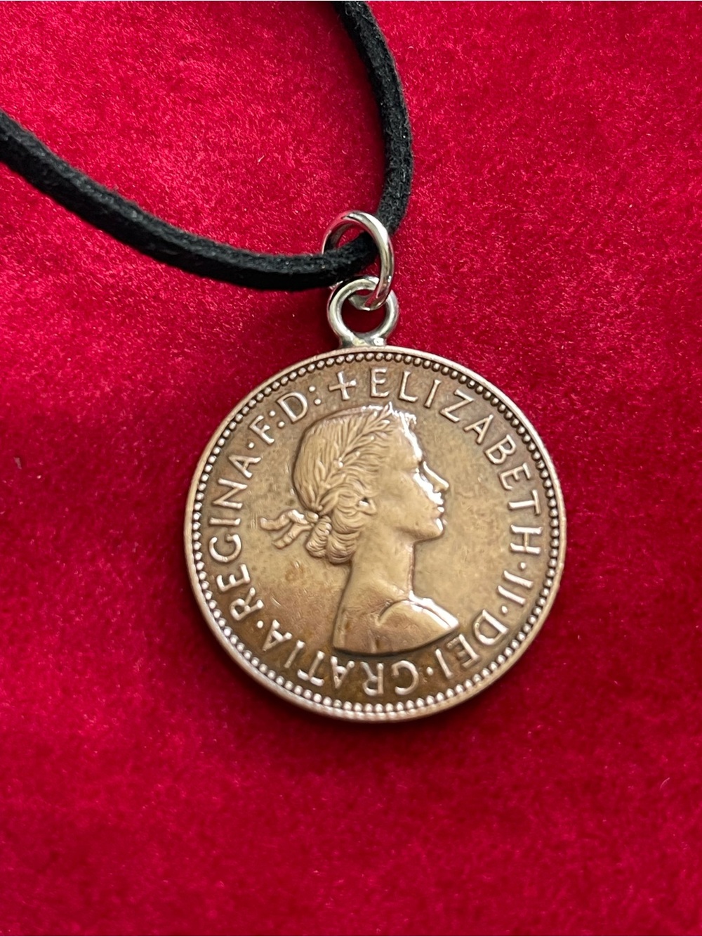 Great Britain Vintage Coin Pendant Necklace